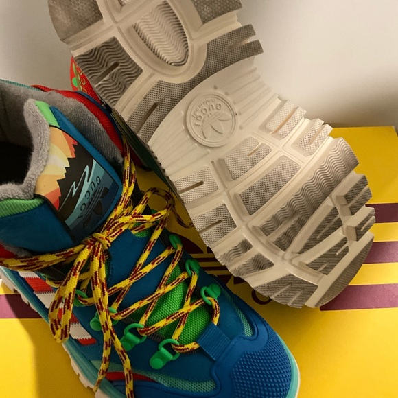 Gucci Adidas Cavas TEC Boot 💕💜 - Picture 2 of 3